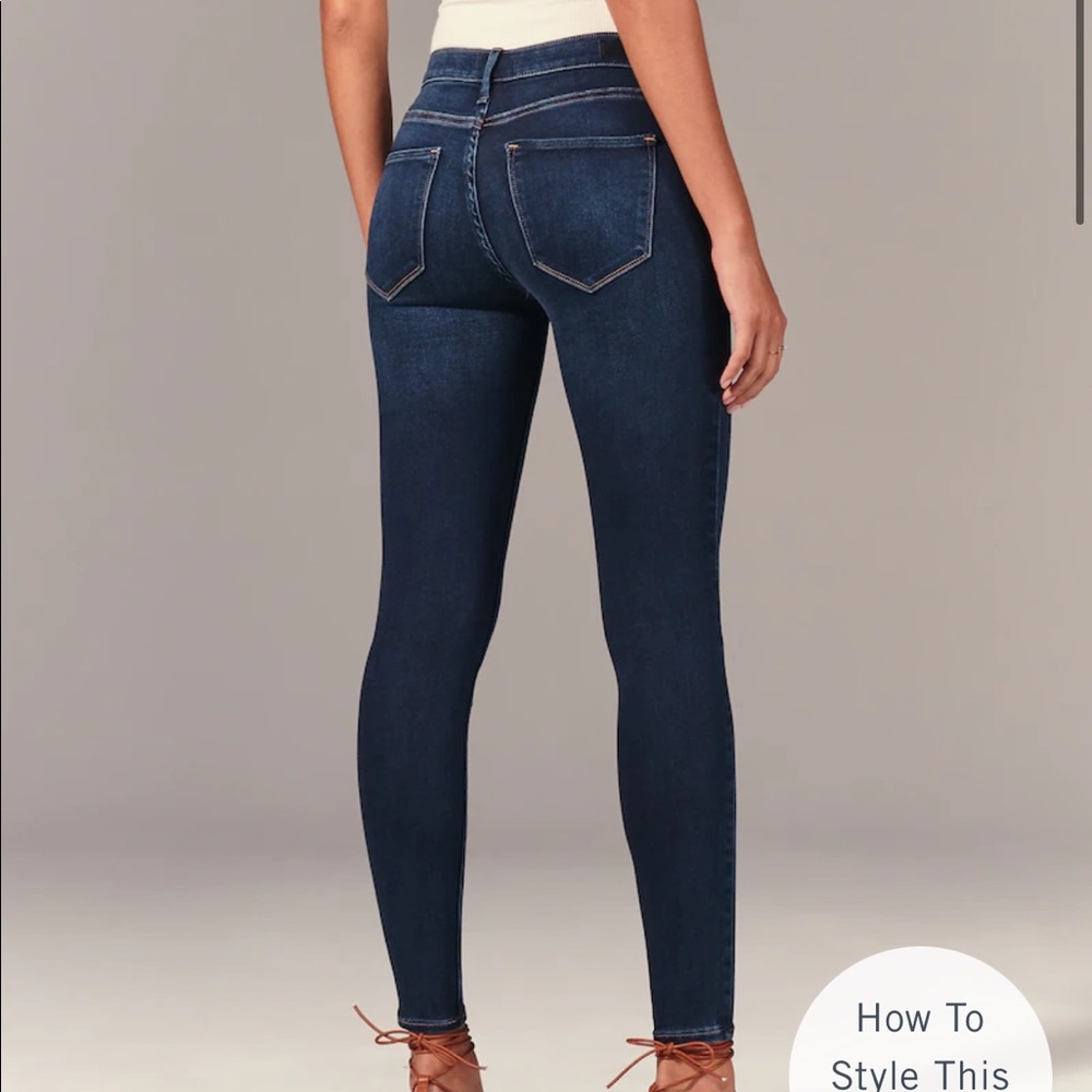 Abercrombie & Fitch Mid Rise Jean Legging